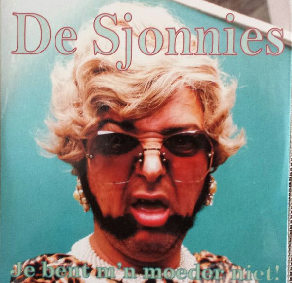Je bent m'n moeder niet